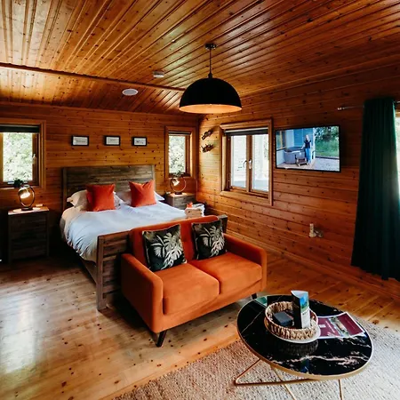 Enchanted Lodge Great Ayton With Hot Tub And Onsite Bistro *