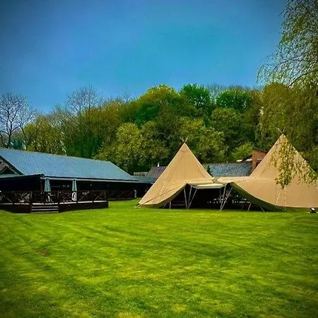 Enchanted Lodge Great Ayton With Hot Tub And Onsite Bistro Prázdninový dům